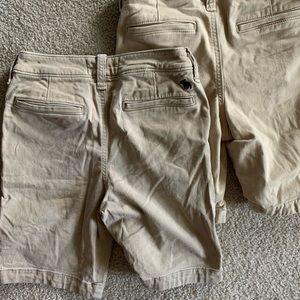 Abercrombie kids khaki shorts 9/10